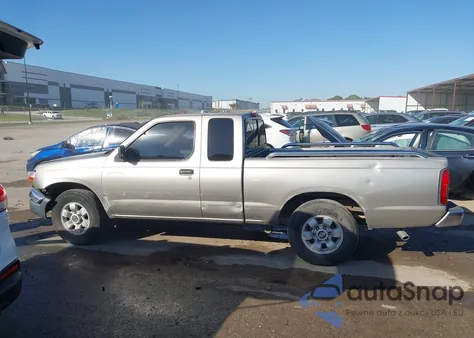 2000 Nissan Frontier Xe z USA, uszkodzony, nr VIN 1N6DD26S5YC348622